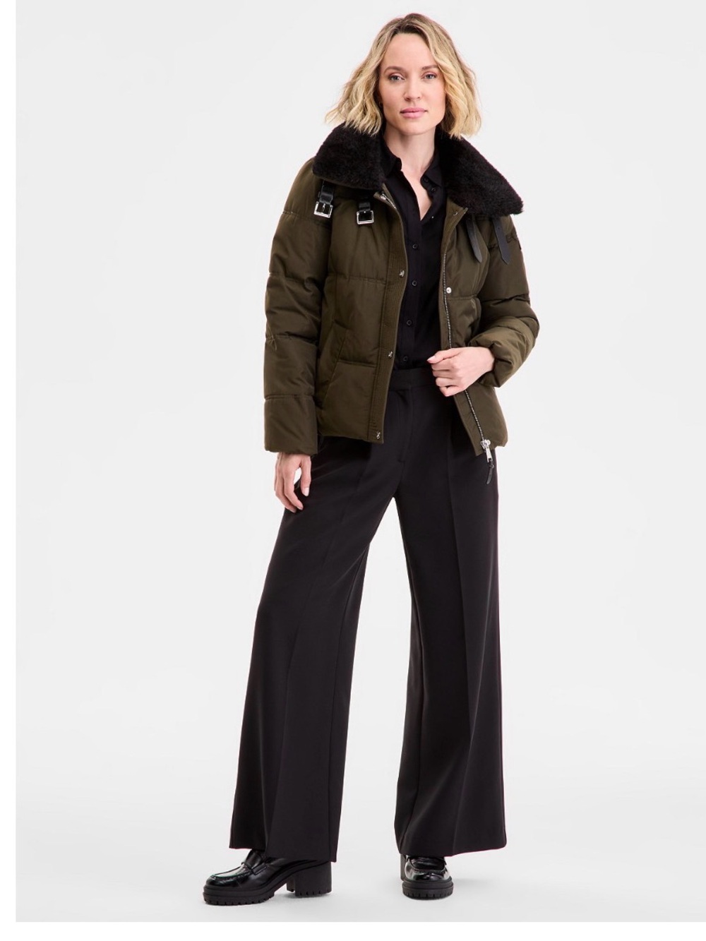Women’s DKNY black puffer coat in color “Loden” Dark Green size Large EUC